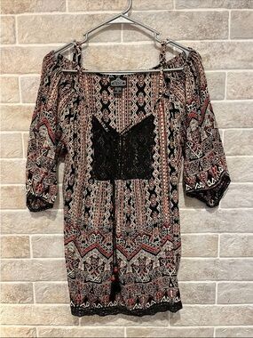 Angie Black, Red & Cream Boho Lace-Front Tunic